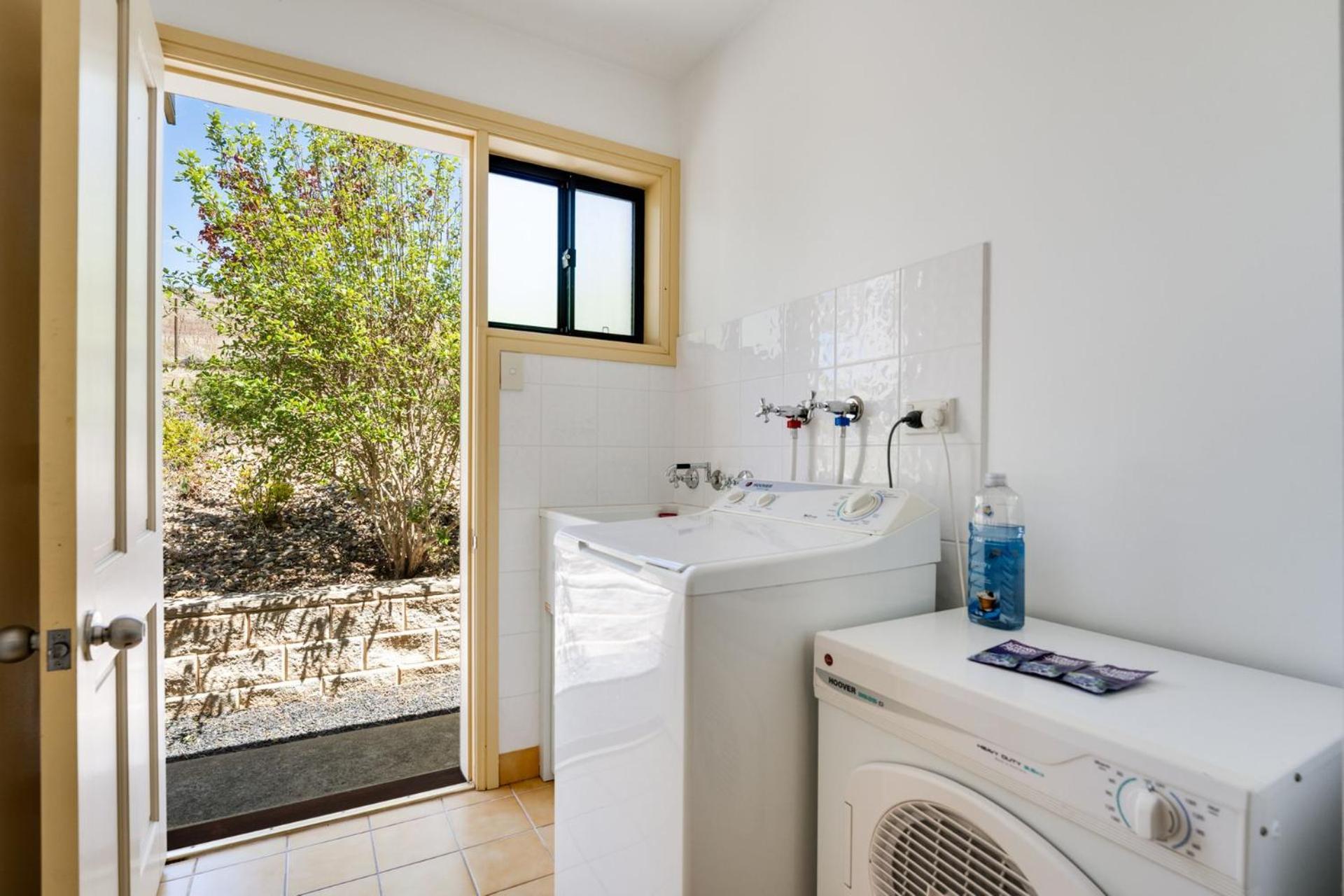 Dromaius 5 - 3Br Townhouse L Lake Views L Spa Bath L Wifi L Bbq Jindabyne Exterior photo